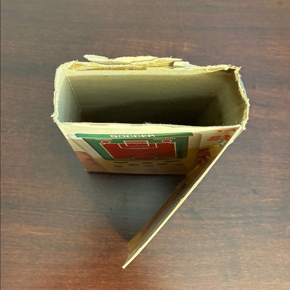 Tandy Sports Arena (1981, Model# 60-2158) - Picture 13 of 14